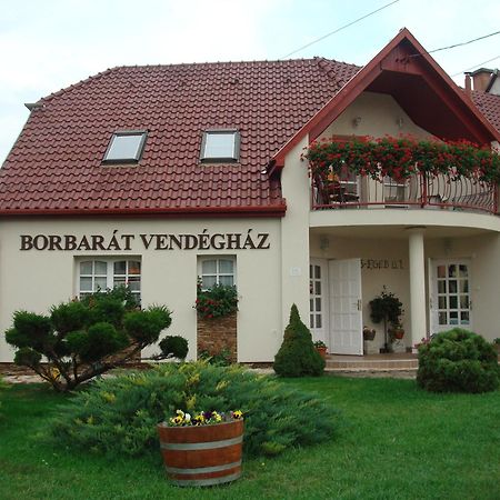 Borbarat Vendeghaz Villa Eger Luaran gambar